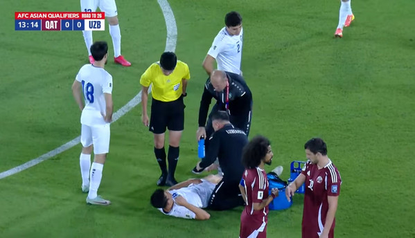 羅馬前鋒肖穆羅多夫在世預賽腹股溝受傷落淚，多夫比克膝蓋不適