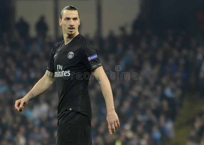 梅內(nèi)：伊布是天生的領(lǐng)袖，大家都愿意聽他的