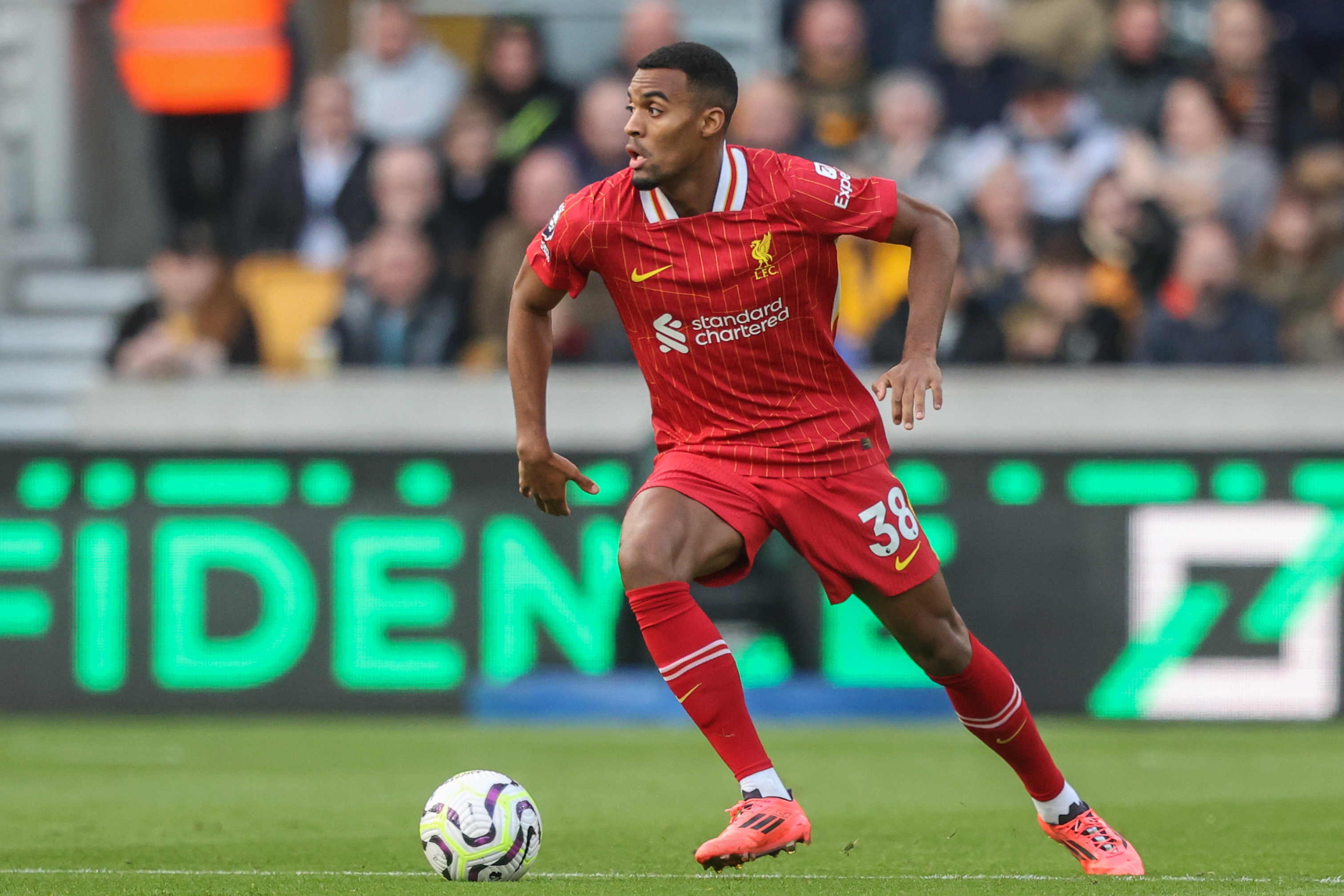 內(nèi)維爾:賽季迄今英超3人表現(xiàn)讓我吃驚,伍德第一赫拉芬貝赫第三