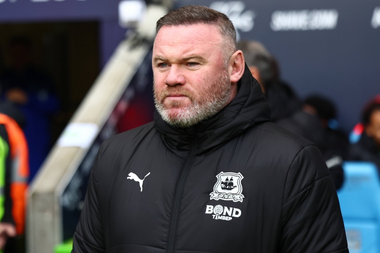 約克：魯尼應(yīng)該在媒體上少花些時(shí)間，他可以學(xué)基恩去當(dāng)評(píng)論員